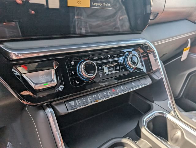 New 2026 GMC Sierra 3500 Denali Ultimate AWD/4WD image 22