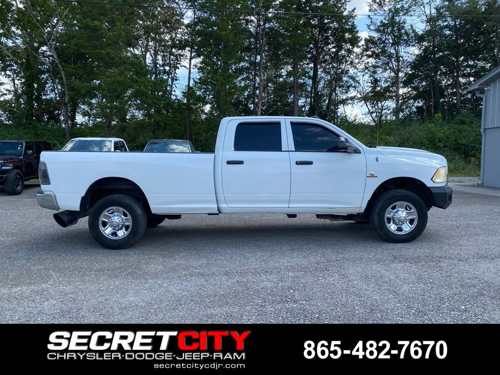 Used 2014 RAM 2500 Tradesman w/ Chrome Appearance Group AWD/4WD image 4