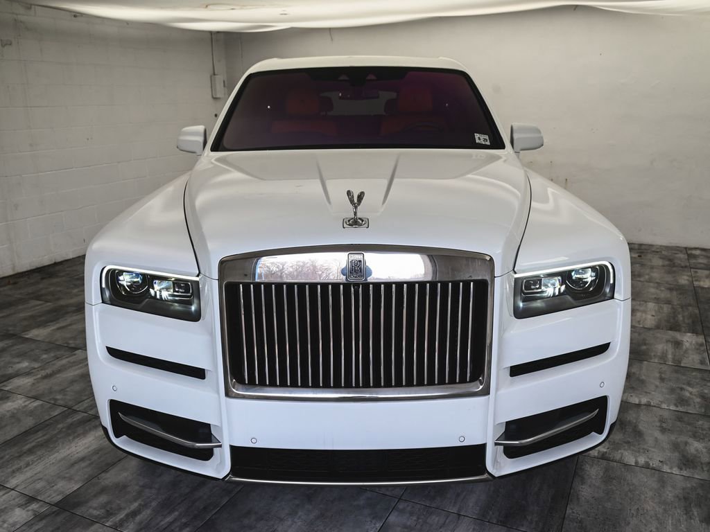 Used 2024 Rolls-Royce Cullinan image 2