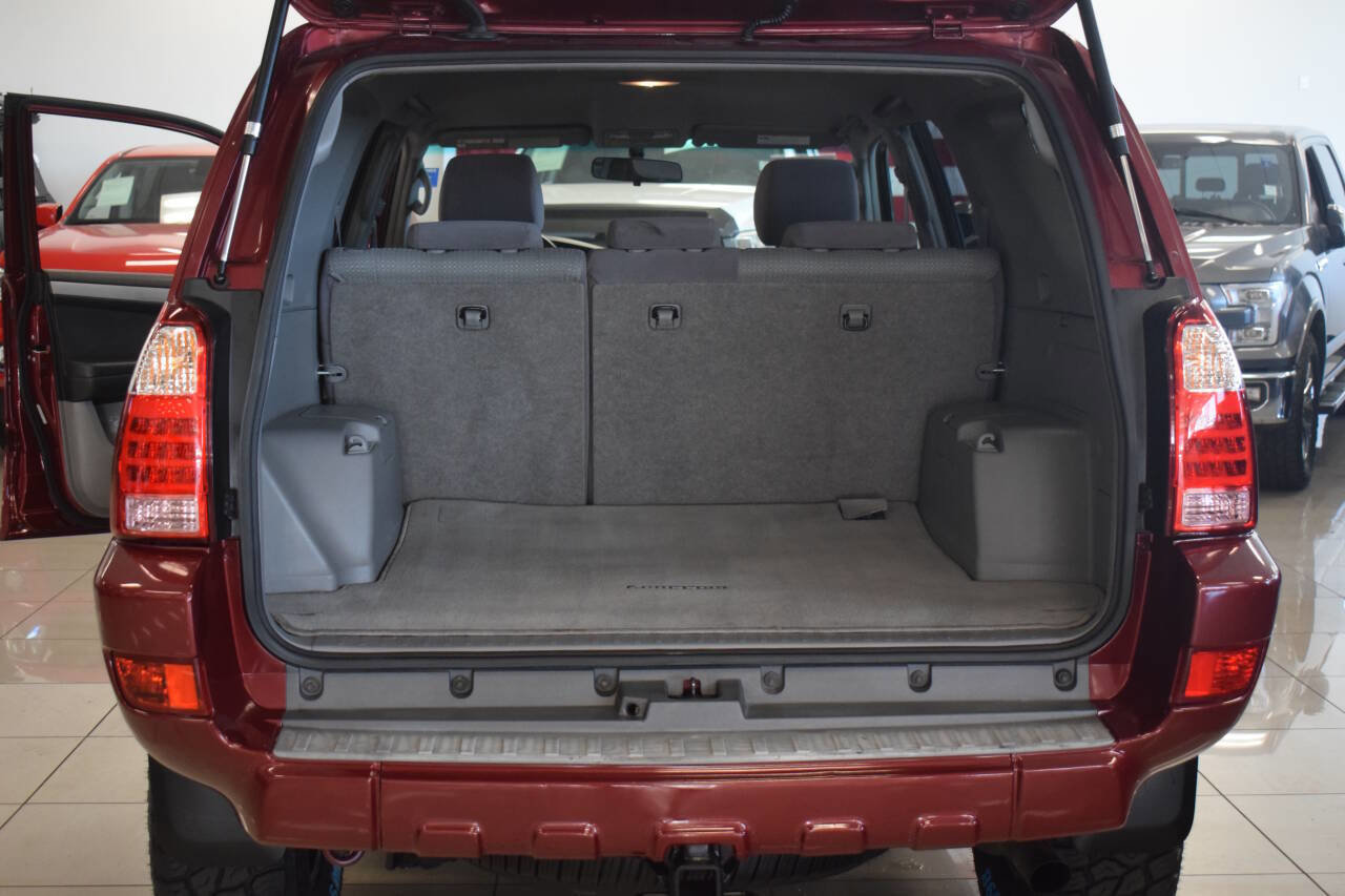 Used 2005 Toyota 4Runner SR5 image 26