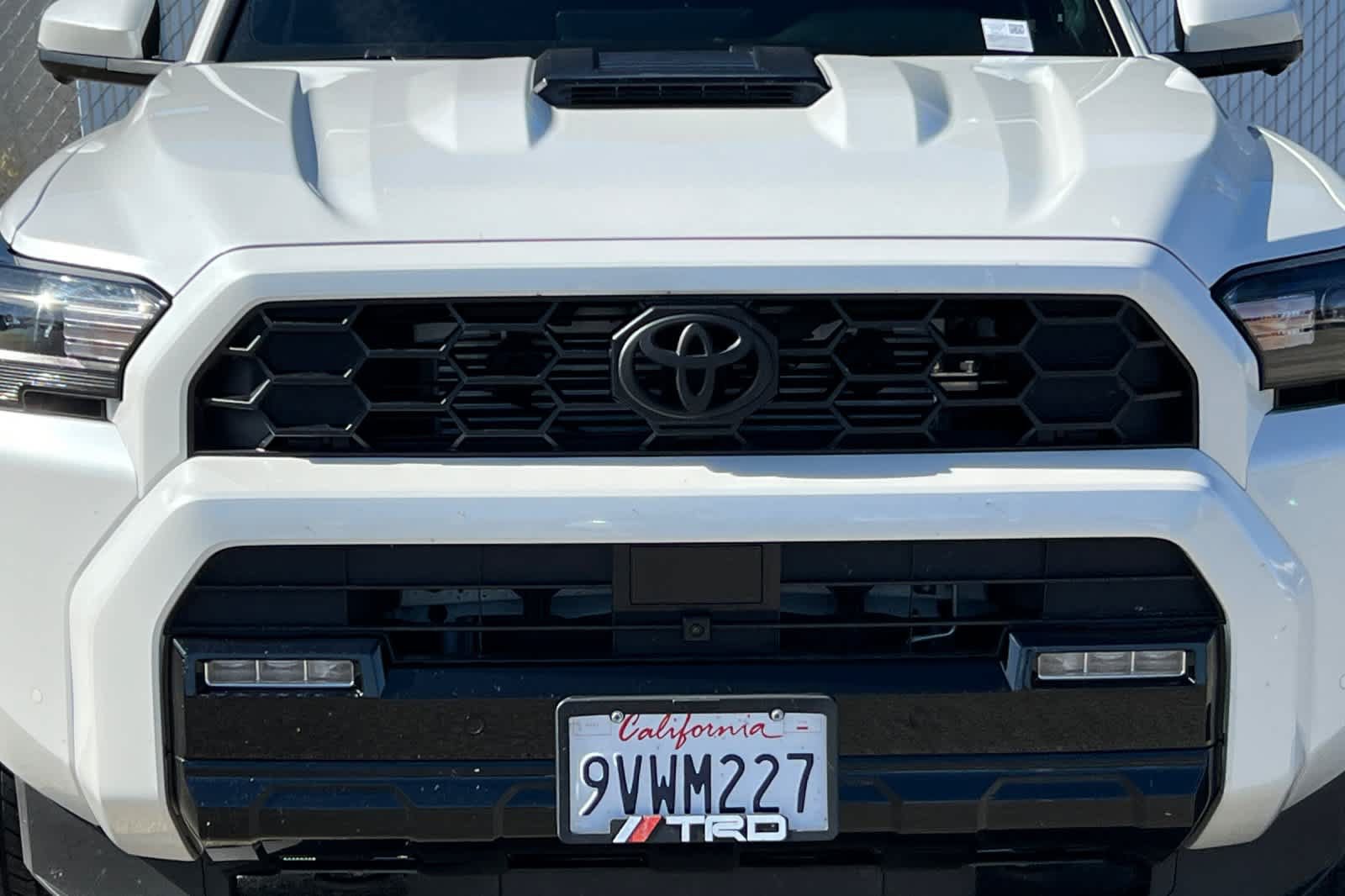 Used 2025 Toyota 4Runner TRD Sport Premium w/ Tow Technology Package AWD/4WD image 15