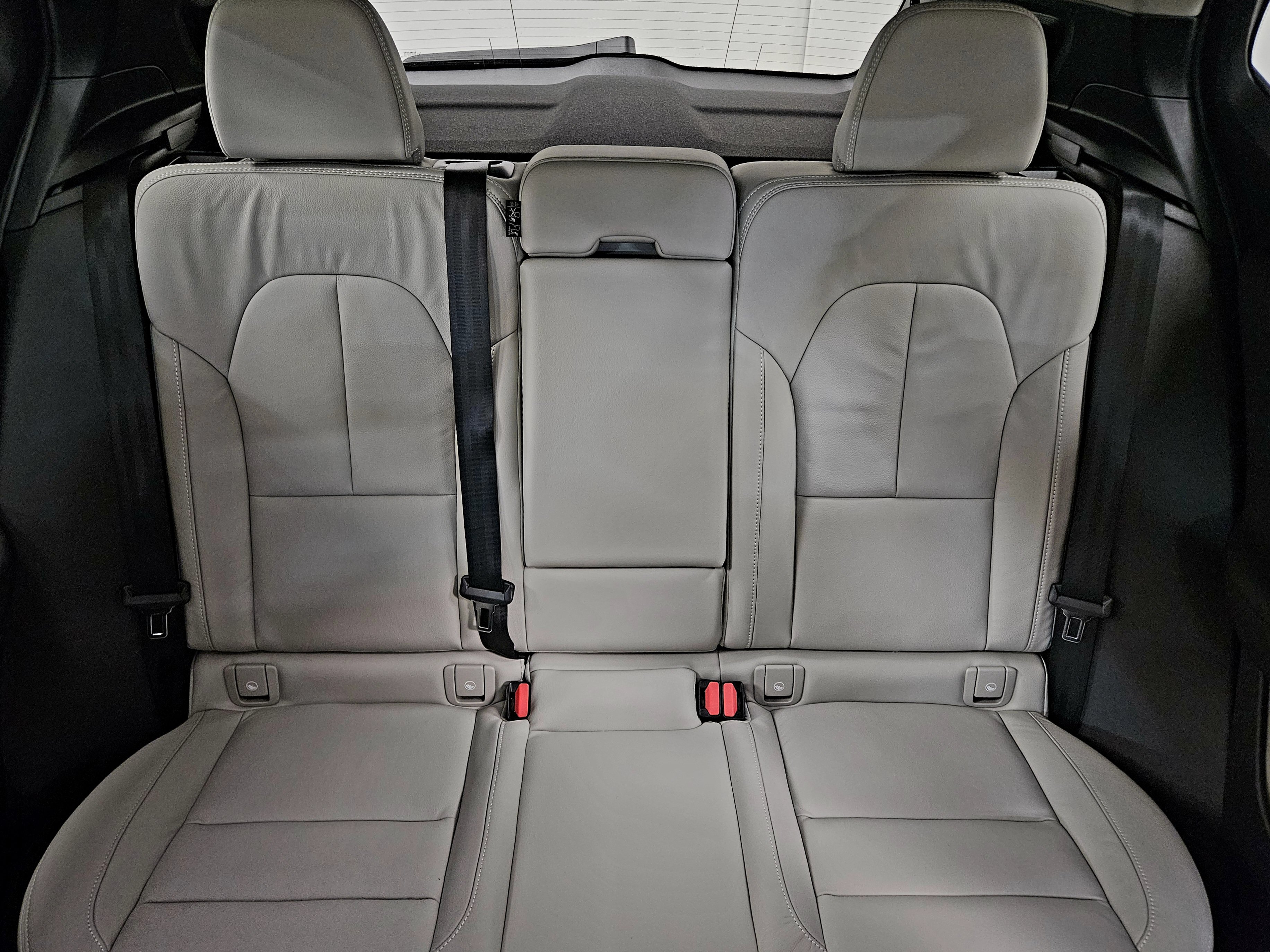 New 2026 Volvo XC40 B5 Ultra w/ Climate Package AWD/4WD image 41