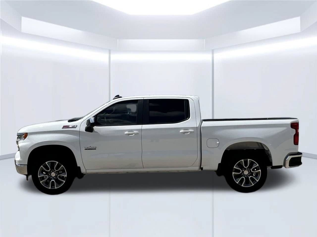New 2026 Chevrolet Silverado 1500 LT w/ Texas Edition Plus AWD/4WD image 3