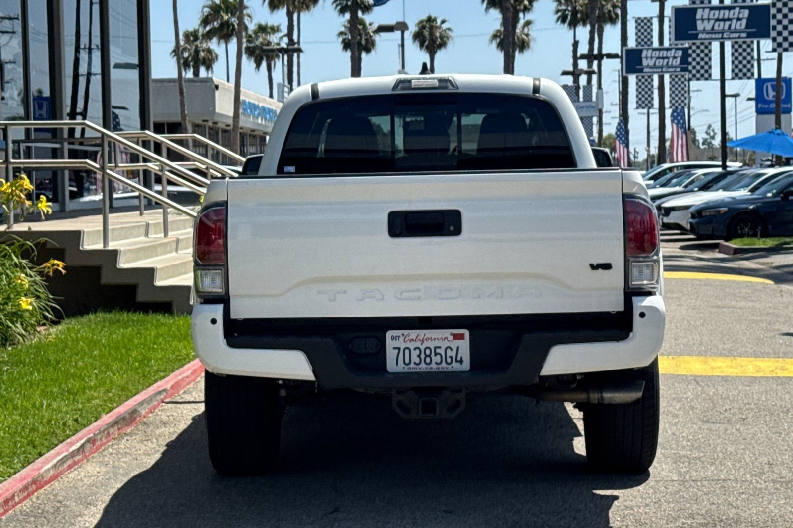 Used 2021 Toyota Tacoma TRD Sport w/ TRD Premium Sport Package RWD image 6