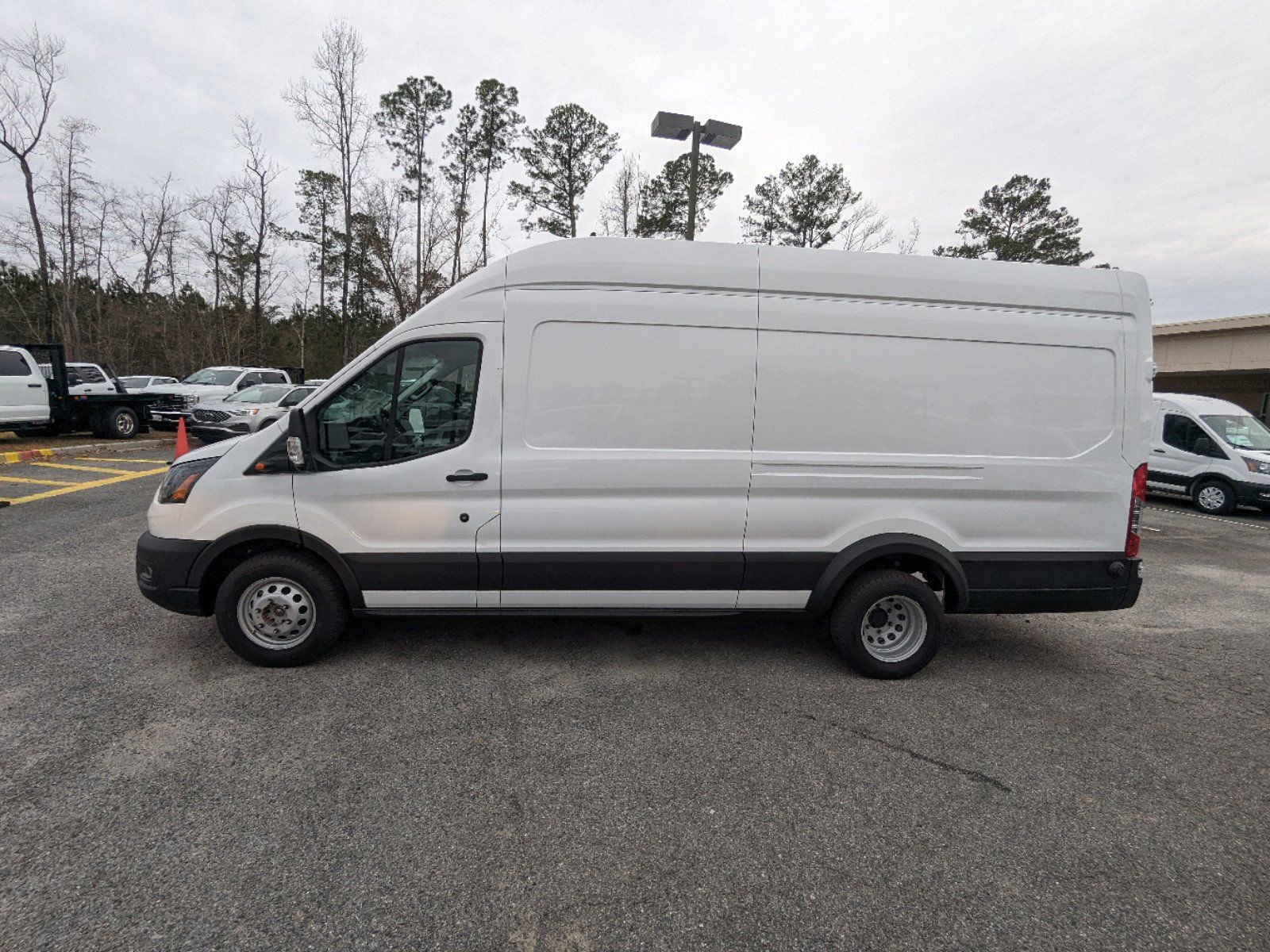 New 2024 Ford Transit 350 148 High Roof DRW AWD w/ Exterior Upgrade Package image 7