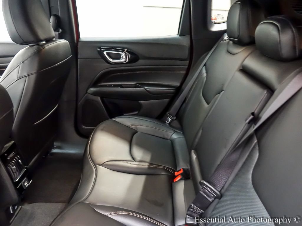 Used 2022 Jeep Compass Limited image 12