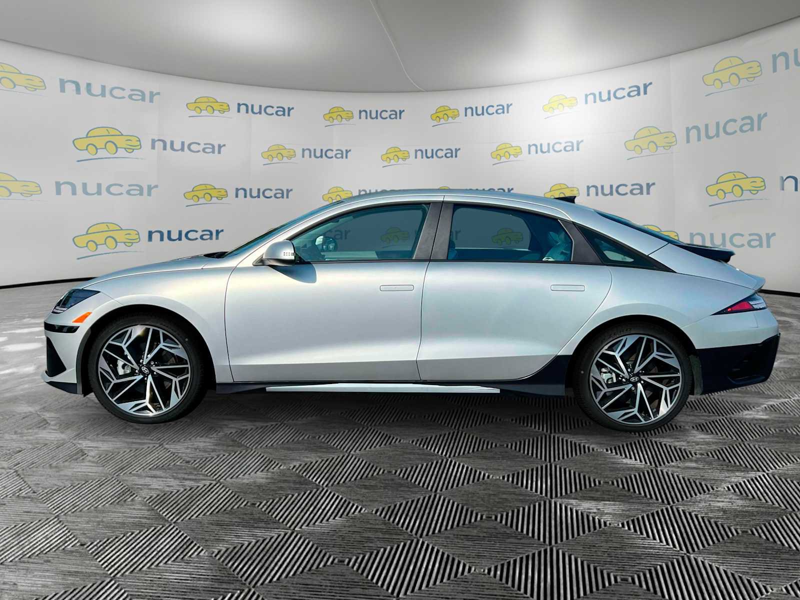 New 2024 Hyundai Ioniq 6 SEL image 4