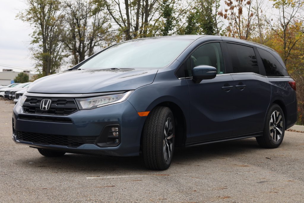 New 2027 Honda Odyssey EX-L image 3