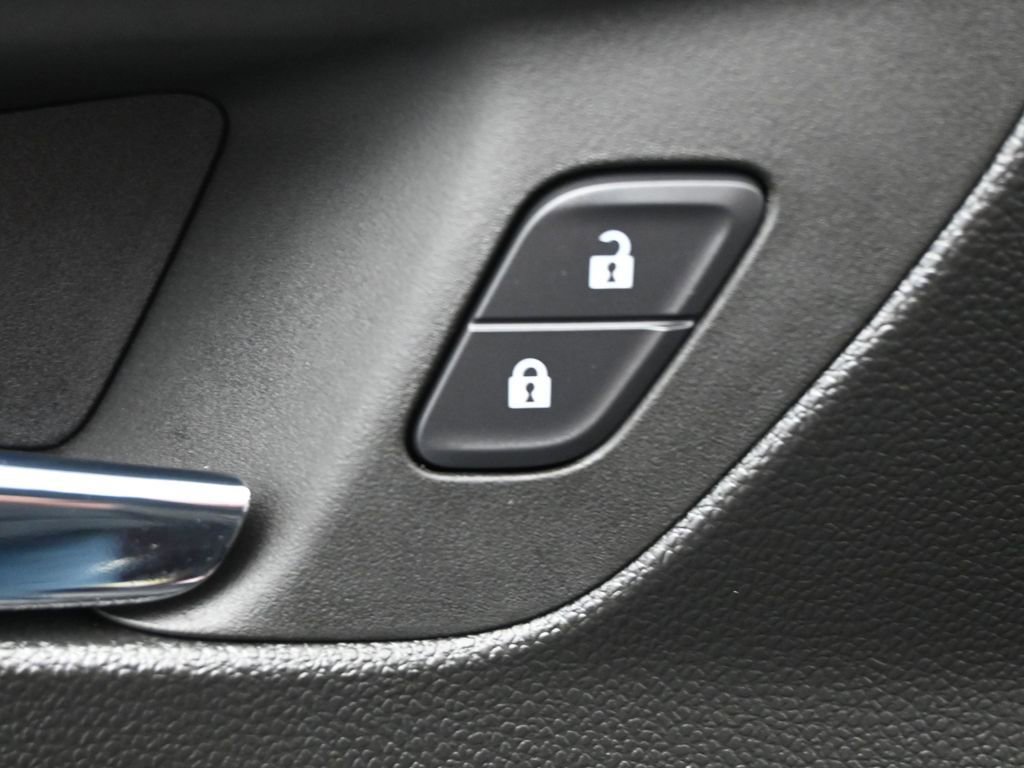 Used 2022 Chevrolet TrailBlazer LT w/ Convenience Package image 12