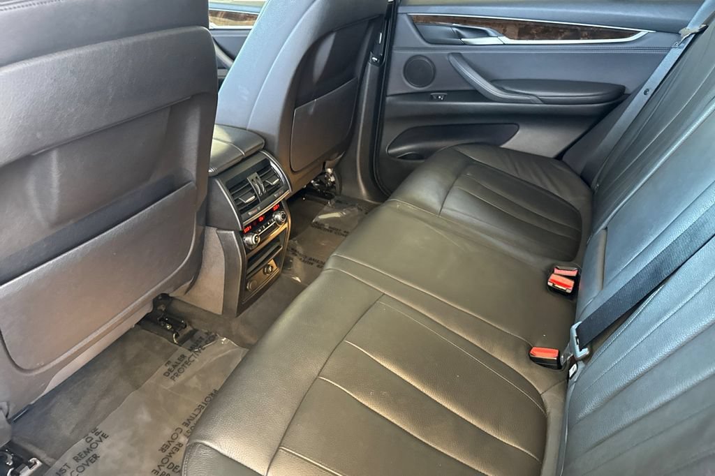 Used 2015 BMW X5 xDrive35i AWD/4WD image 11