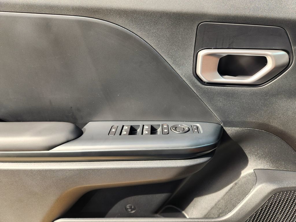 New 2026 Kia K4 LXS image 16