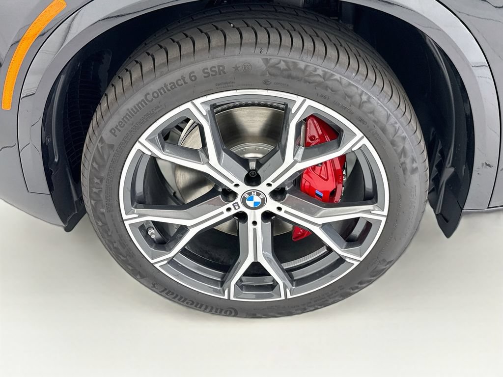 New 2026 BMW X5 xDrive40i w/ M Sport Package AWD/4WD image 29