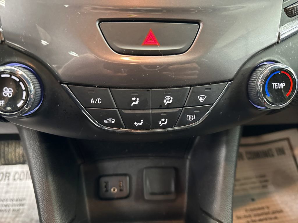 Used 2019 Chevrolet Cruze LS image 27