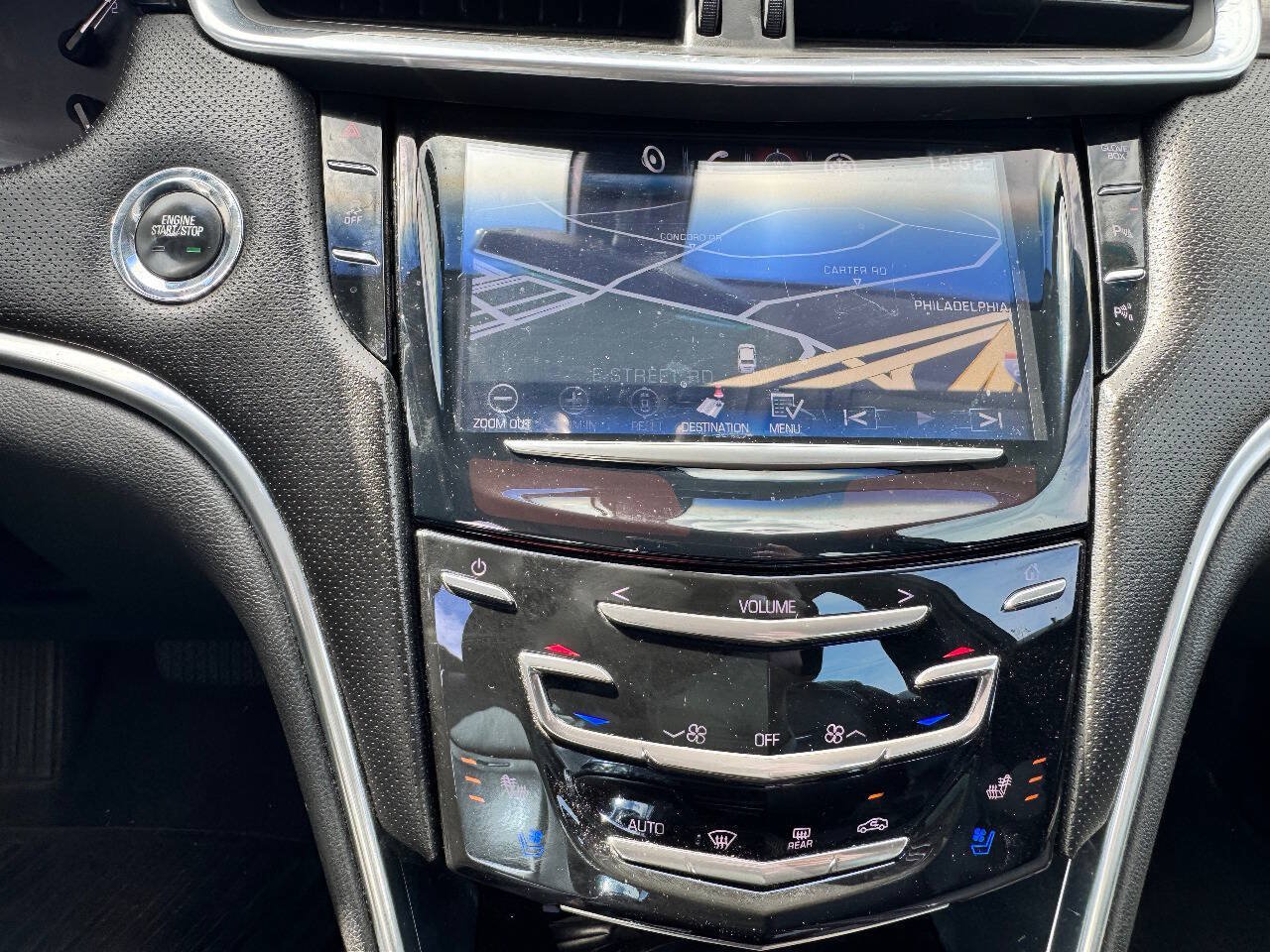 Used 2015 Cadillac XTS Luxury FWD image 18