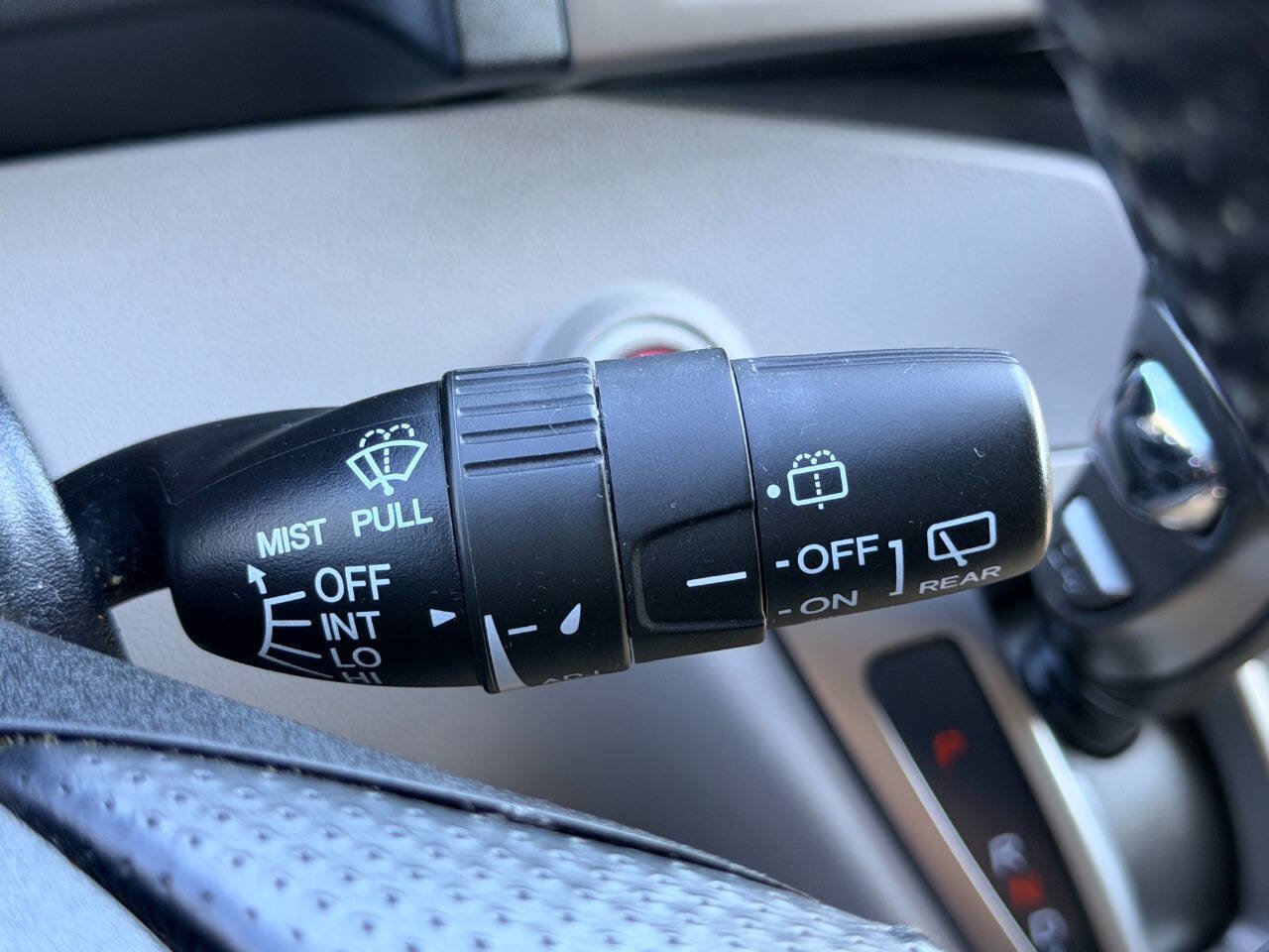 Used 2015 Honda Odyssey Touring Elite image 43