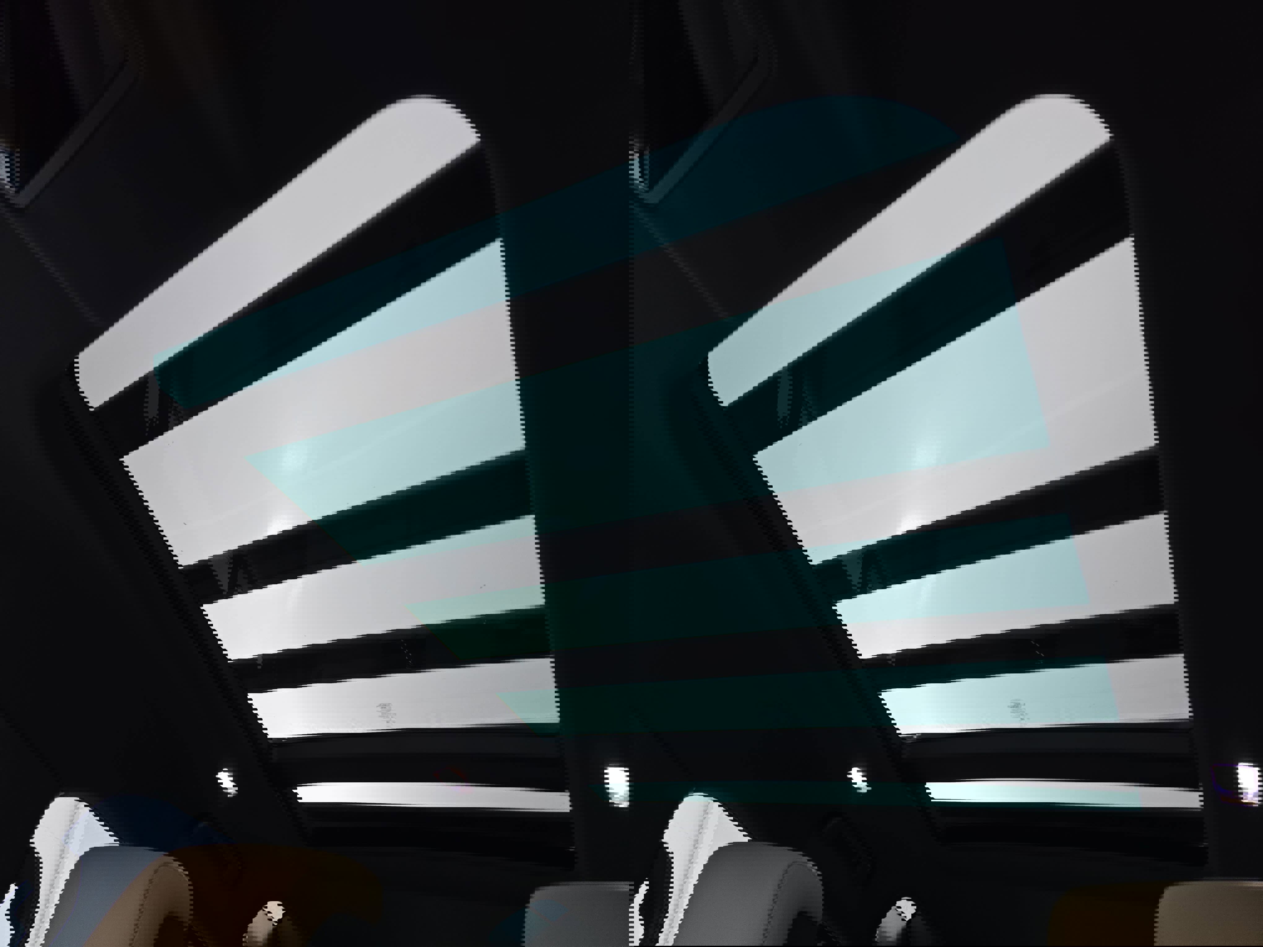 New 2026 Land Rover Defender 110 X-Dynamic SE image 29