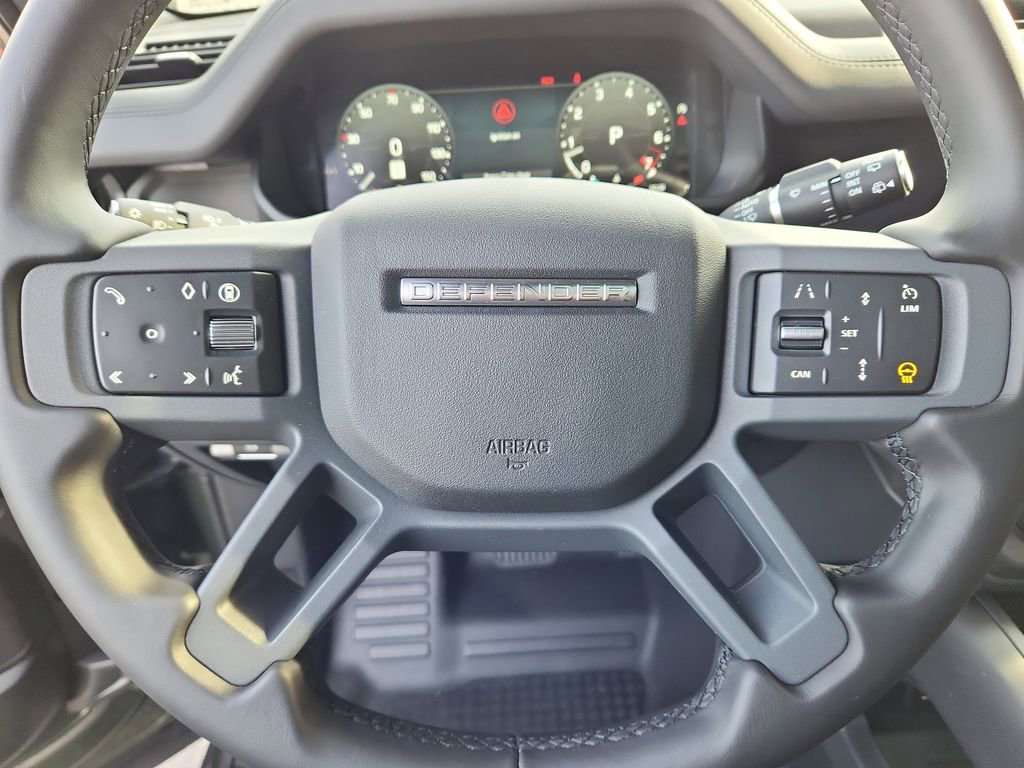 New 2026 Land Rover Defender 130 X-Dynamic SE AWD/4WD image 16