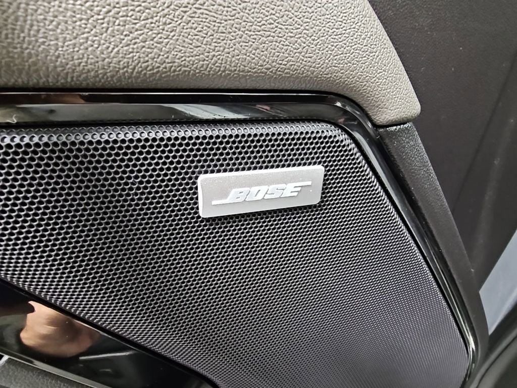 Used 2024 Chevrolet Silverado 1500 ZR2 image 33