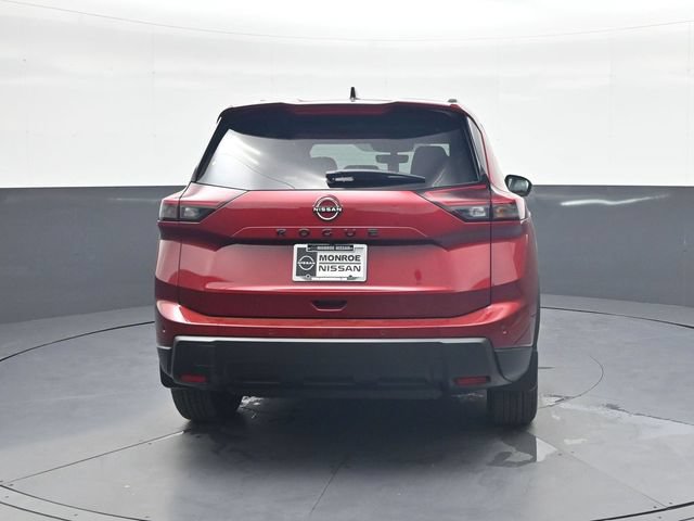 Certified 2026 Nissan Rogue Dark Armor FWD image 6