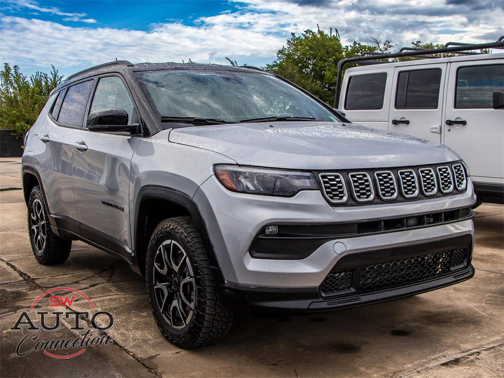 Used 2025 Jeep Compass Trailhawk