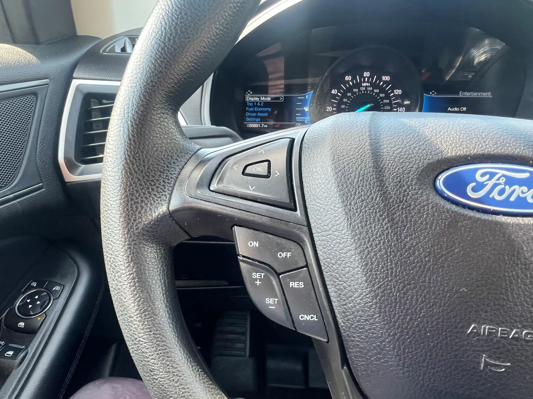 Used 2023 Ford Edge SE AWD/4WD image 20
