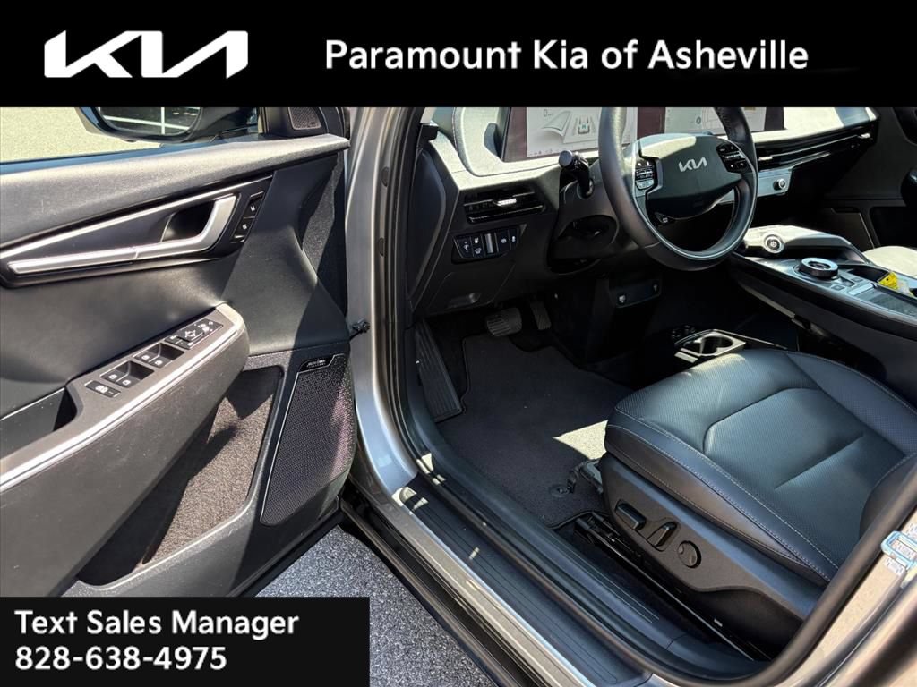 Certified 2023 Kia EV6 Wind w/ Wind Technology Package AWD/4WD image 17