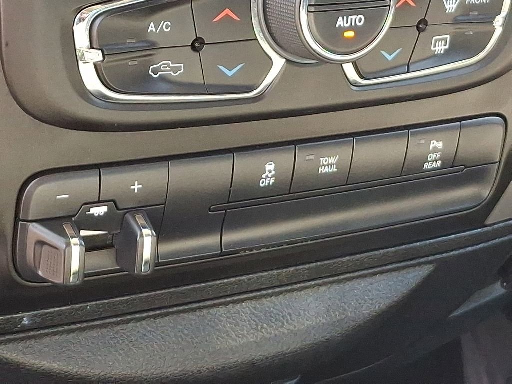 Used 2019 RAM 1500 Classic Warlock AWD/4WD image 24