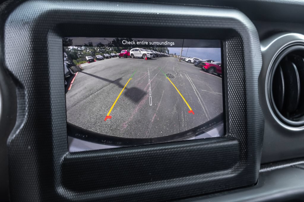 Used 2023 Jeep Wrangler Unlimited Sport AWD/4WD image 18