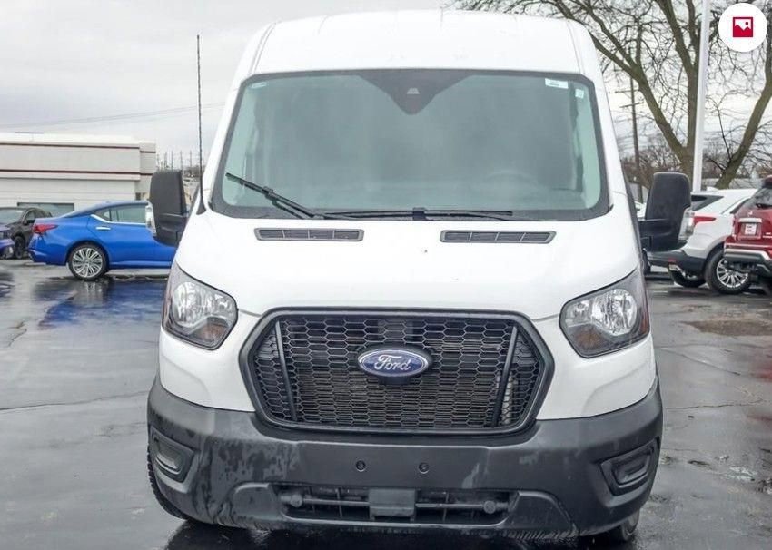 Used 2023 Ford Transit 250 Medium Roof AWD image 2