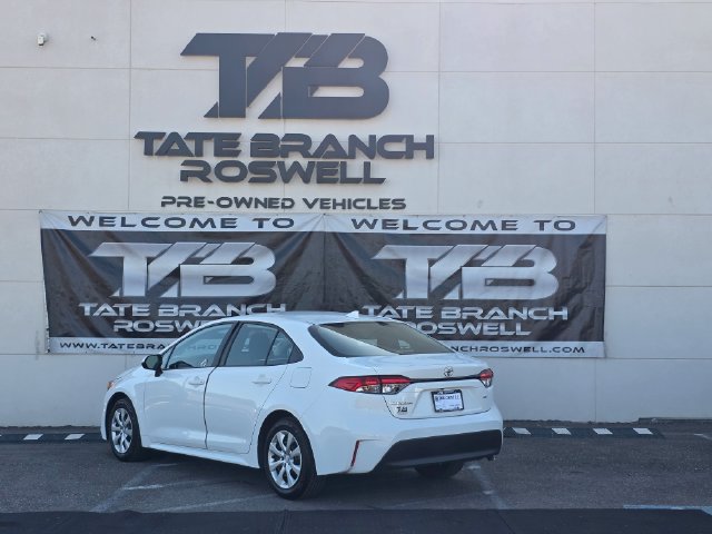 Used 2024 Toyota Corolla LE FWD image 10