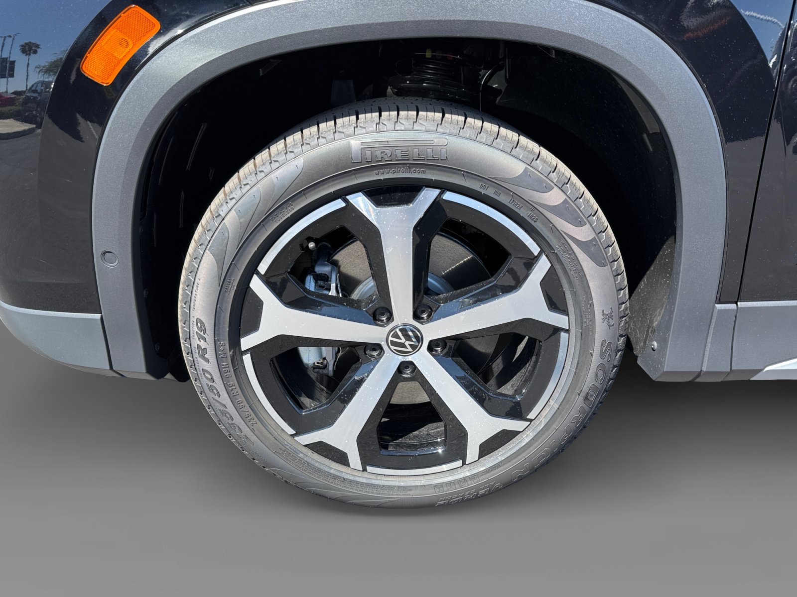 New 2026 Volkswagen Tiguan SE AWD/4WD image 9