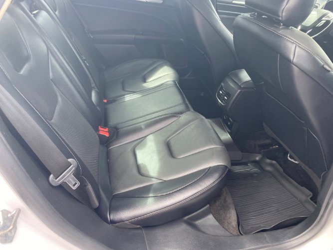 Used 2018 Ford Fusion Energi Titanium image 12