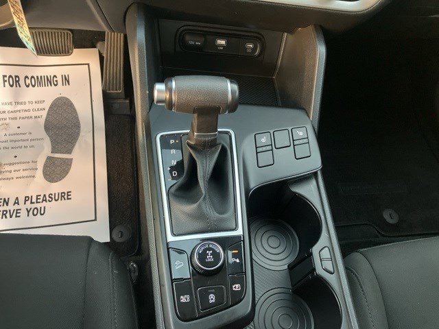 Used 2024 Kia Sportage LX image 17