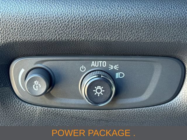 Used 2022 Chevrolet Traverse RS AWD/4WD image 10