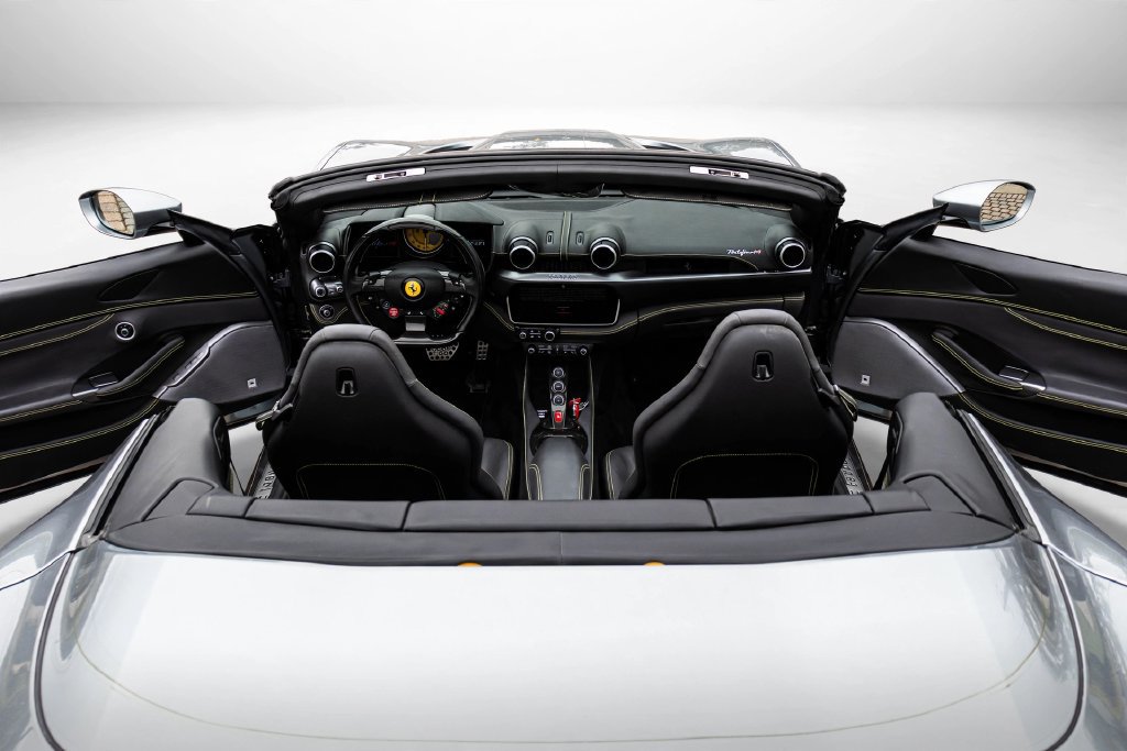 Certified 2022 Ferrari Portofino M RWD image 24