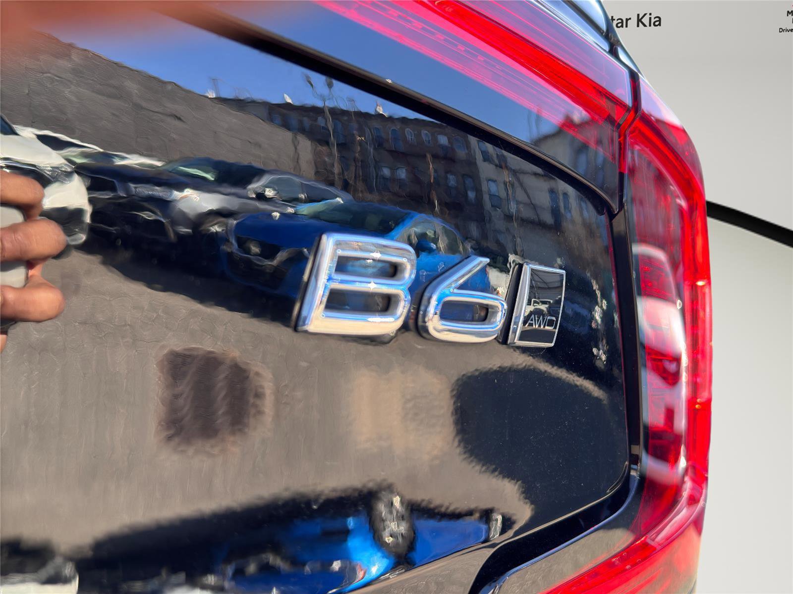 Used 2022 Volvo S90 B6 Inscription w/ Advanced Package image 30