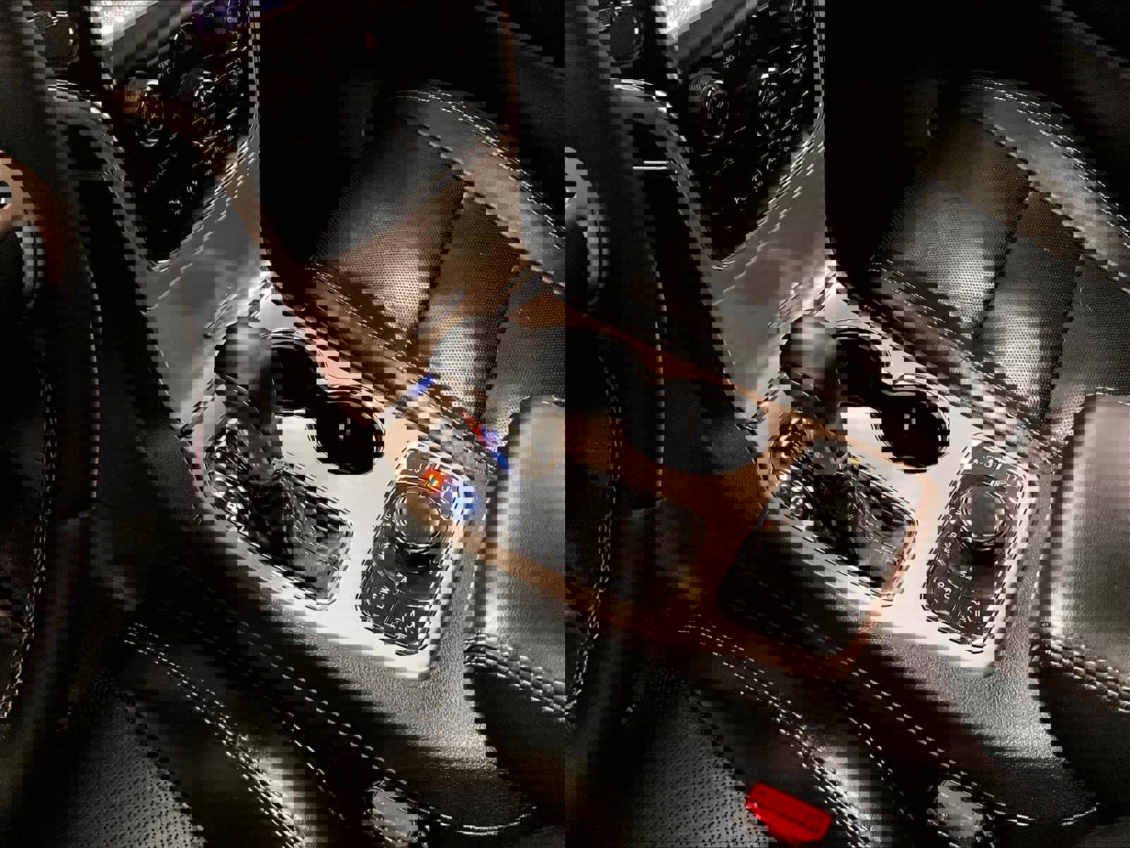 Used 2017 Jeep Grand Cherokee Overland image 21