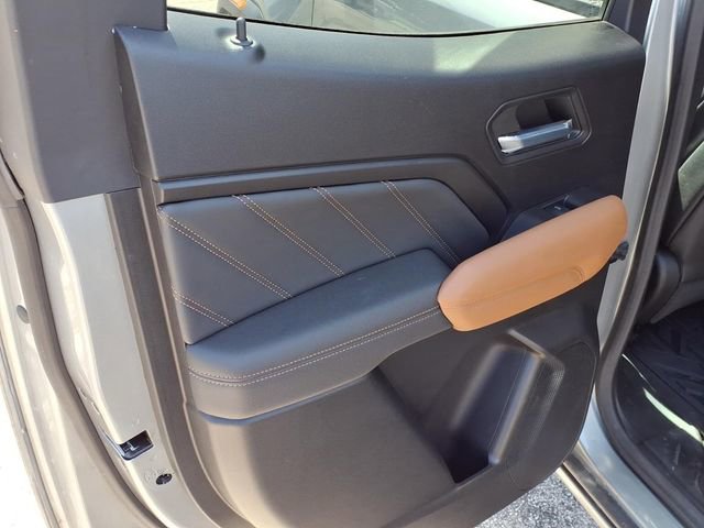Used 2023 GMC Canyon AT4 w/ Technology Package AWD/4WD image 23