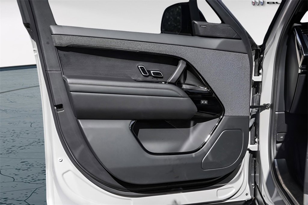 Used 2024 Land Rover Range Rover Sport Dynamic SE image 25