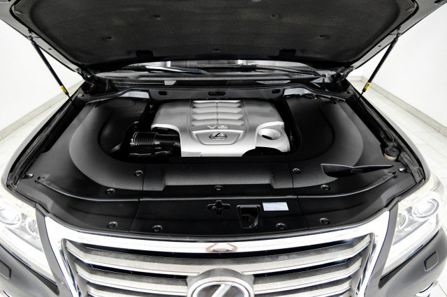 Used 2014 Lexus LX 570 4WD image 62