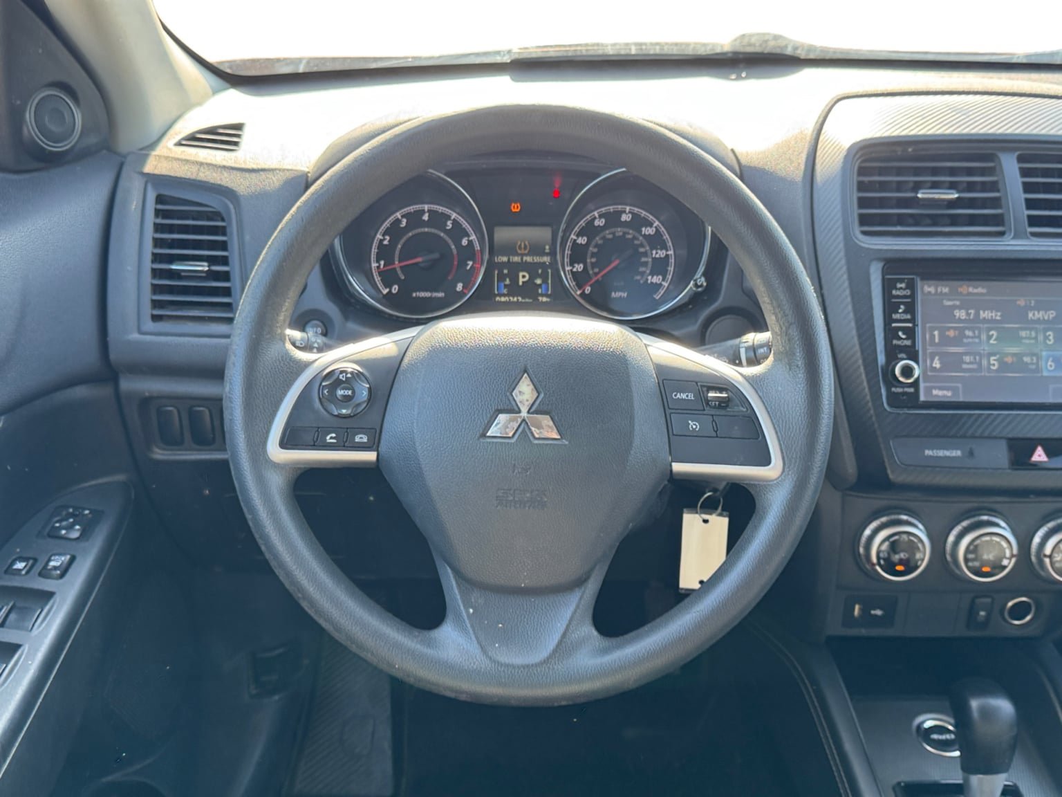 Used 2020 Mitsubishi Outlander Sport ES AWD/4WD image 13