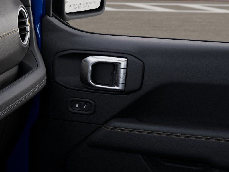 Used 2025 Jeep Wrangler Sahara w/ Safety Group image 25