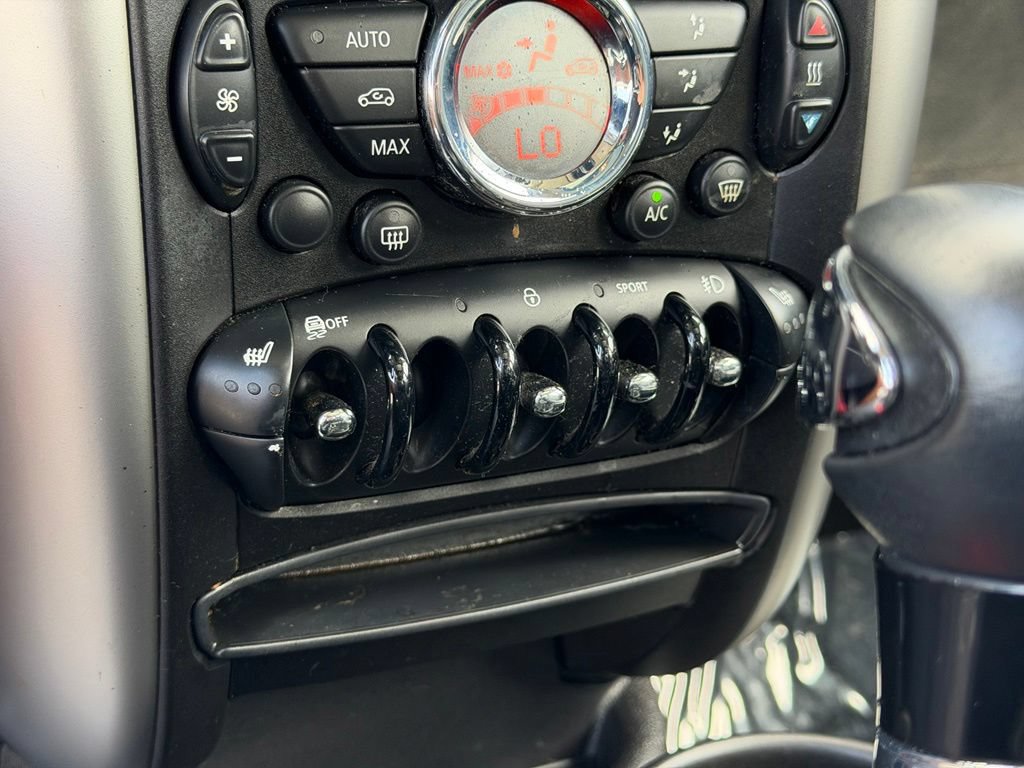 Used 2014 MINI Cooper Countryman FWD image 32