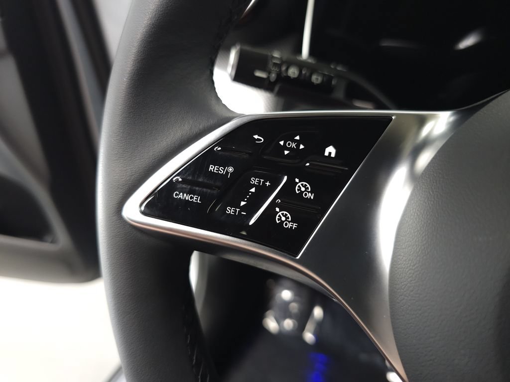 Certified 2026 Mercedes-Benz GLC 300 4MATIC image 10