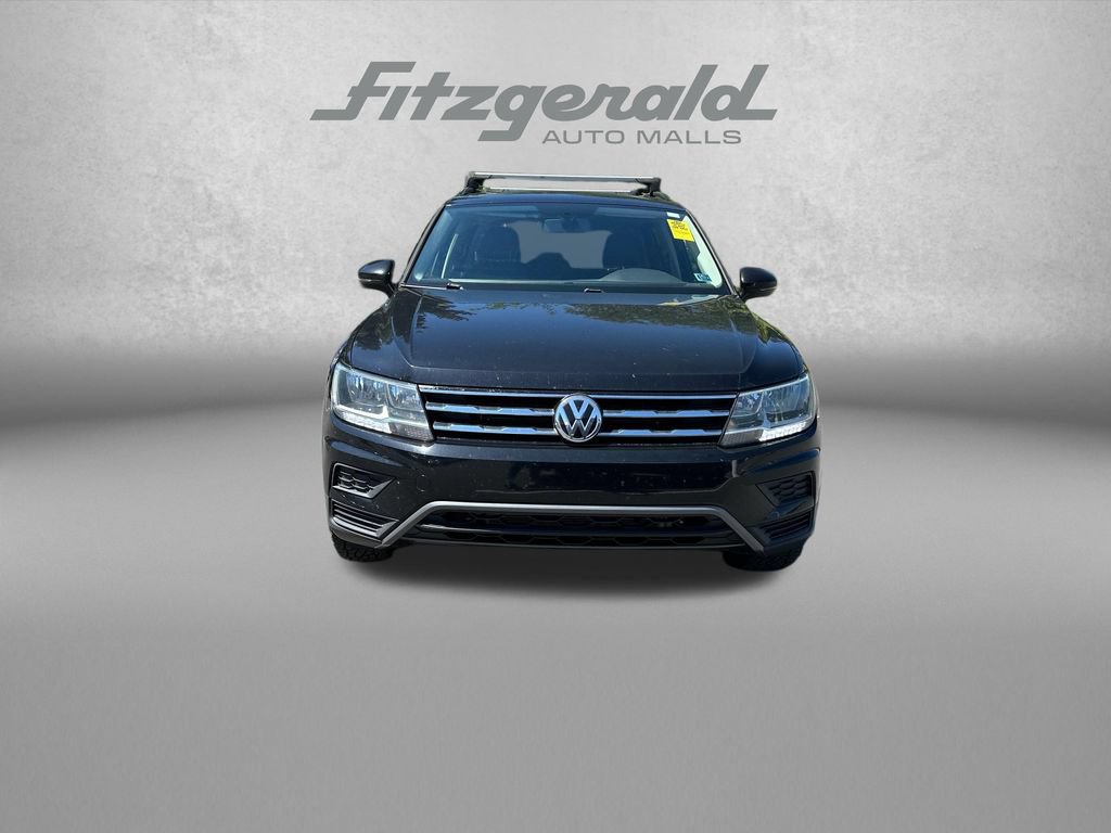 Used 2019 Volkswagen Tiguan SE w/ Panoramic Sunroof Package AWD/4WD image 2