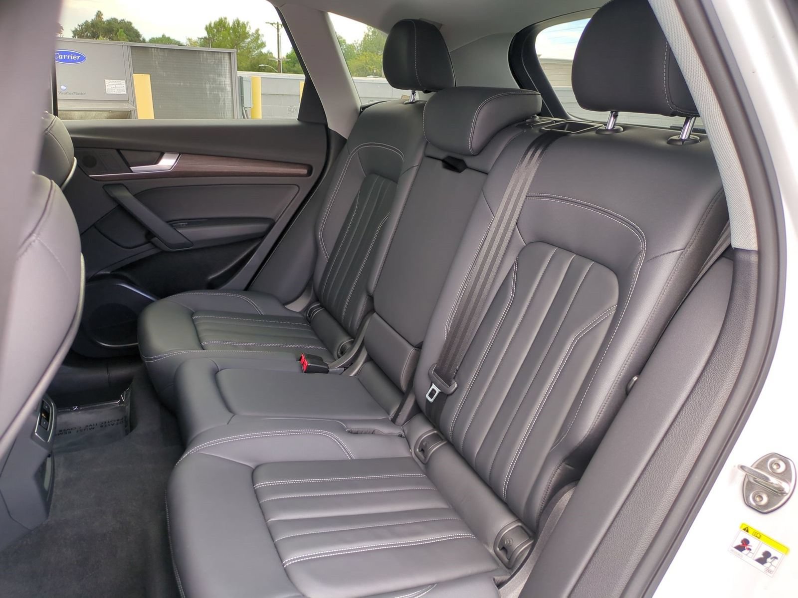 Used 2023 Audi Q5 2.0T Premium w/ Convenience Package AWD/4WD image 31