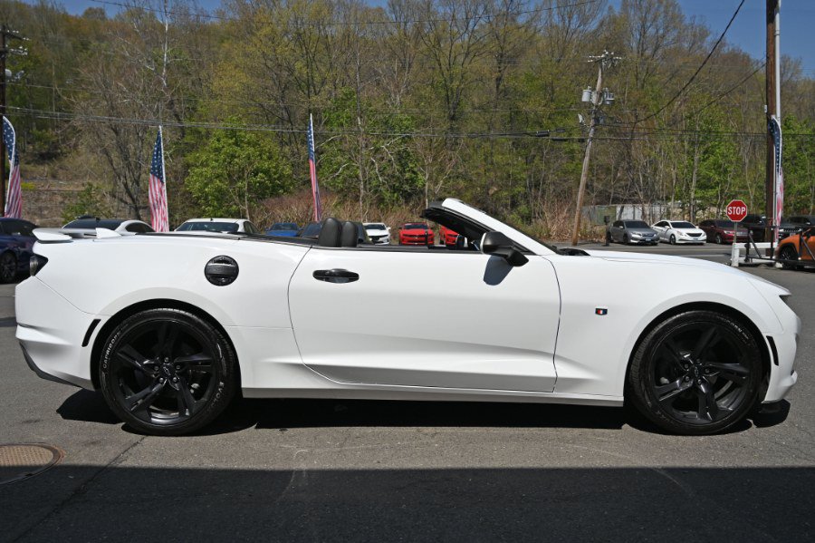 Used 2021 Chevrolet Camaro LT w/ RS Package RWD image 6