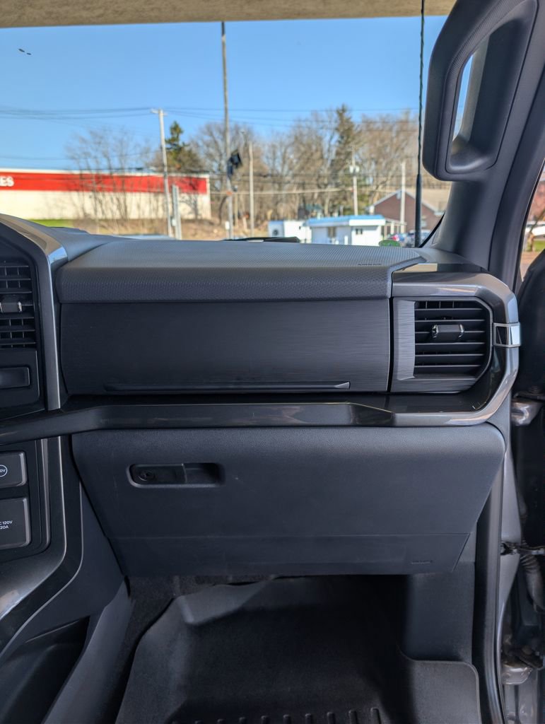 Used 2022 Ford F150 XLT w/ Equipment Group 302A High image 28