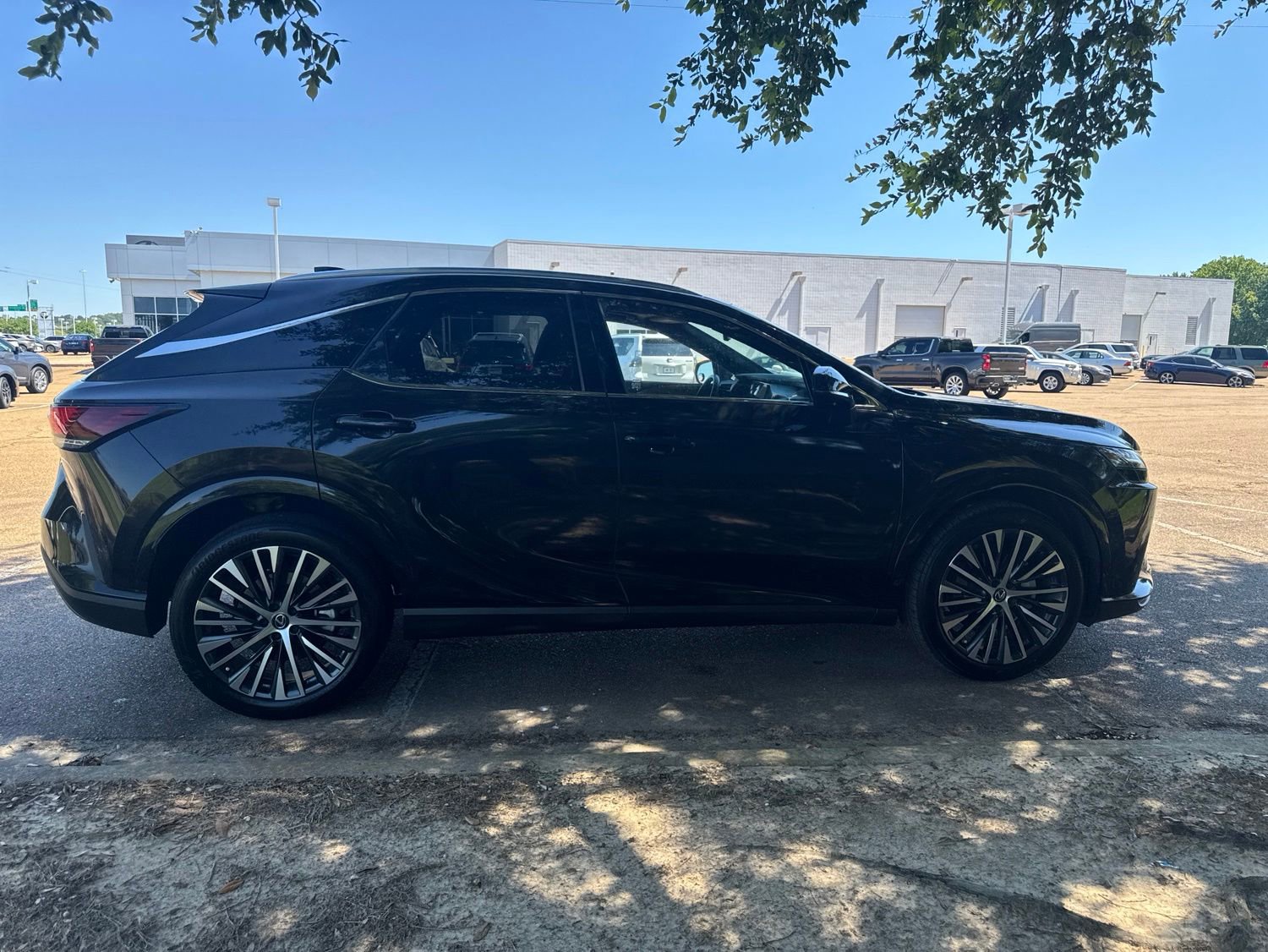 Used 2024 Lexus RX 350 Premium w/ Cold Area Package FWD image 7