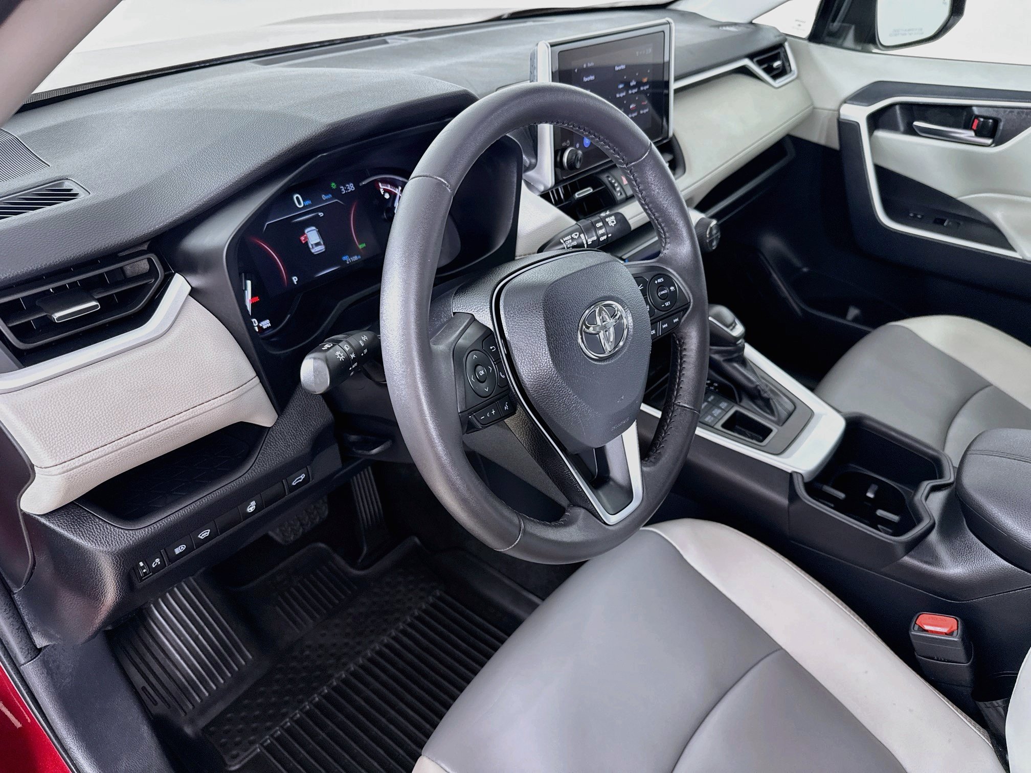 Certified 2024 Toyota RAV4 XLE Premium w/ Weather Package AWD/4WD image 10
